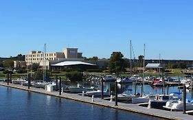 Bridgepointe Hotel & Marina